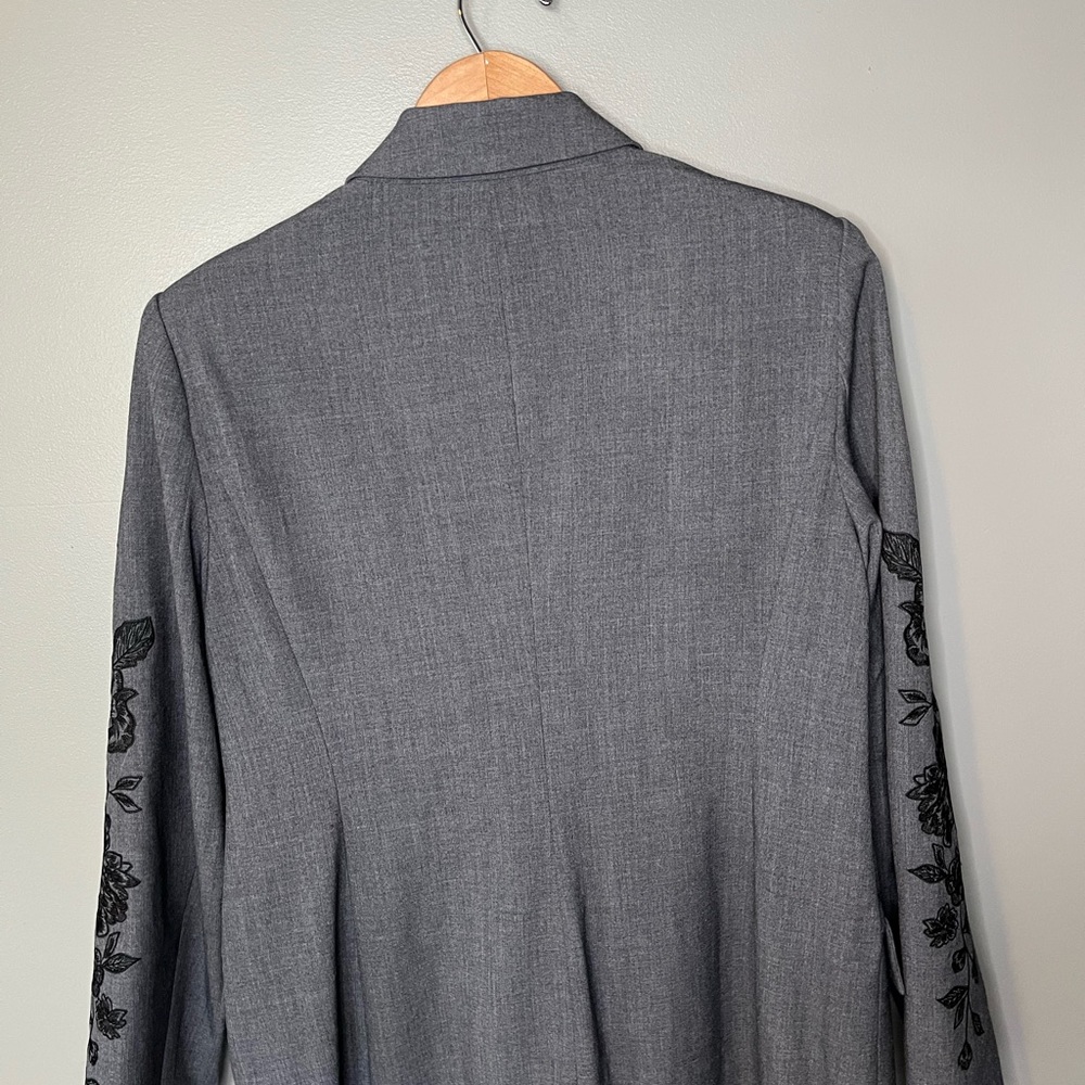 SOLD NWT Calvin Klein Longline Blazer / Suit Dress Floral Embroidered Sleeve - Picture 6 of 13